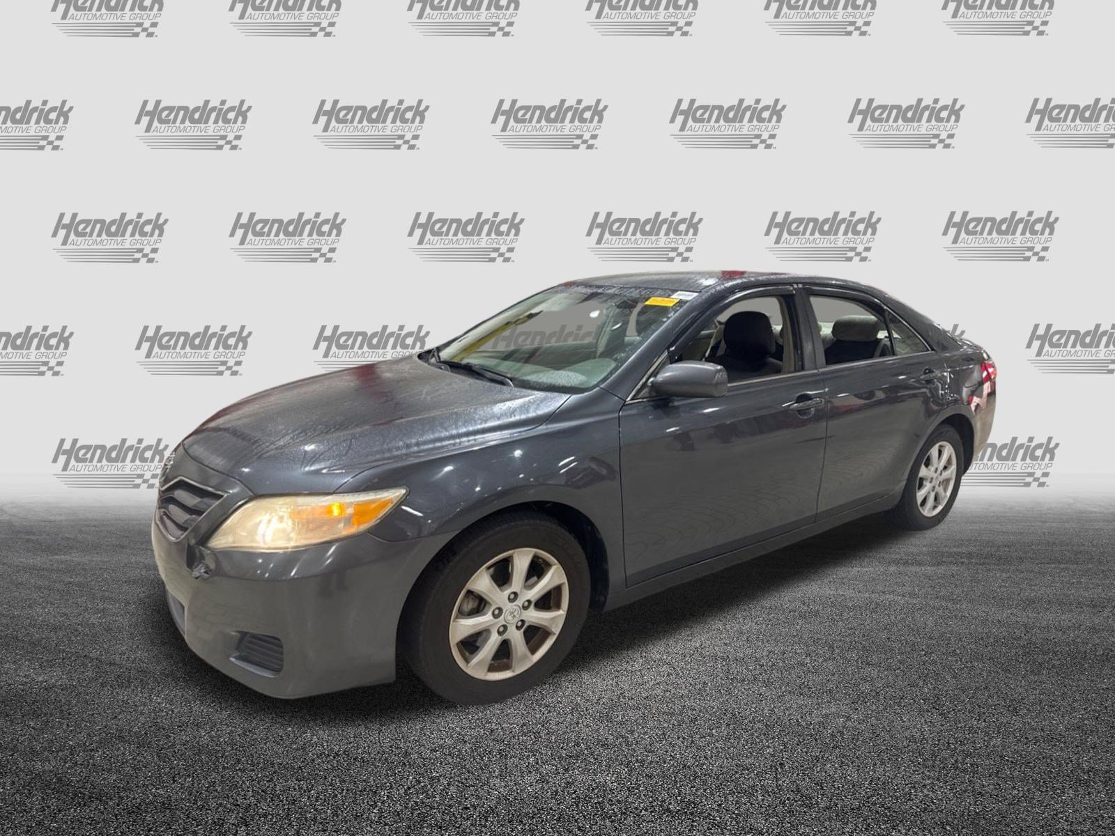 Used 2010 Toyota Camry LE FWD image 39