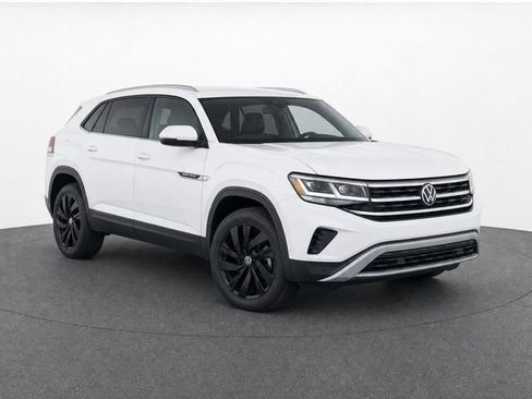 Used 2023 Volkswagen Atlas Cross Sport SE FWD image 1