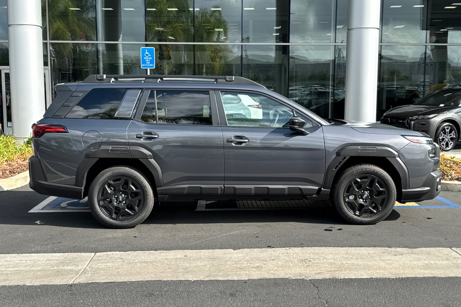 New 2026 Subaru Outback Limited AWD/4WD image 3