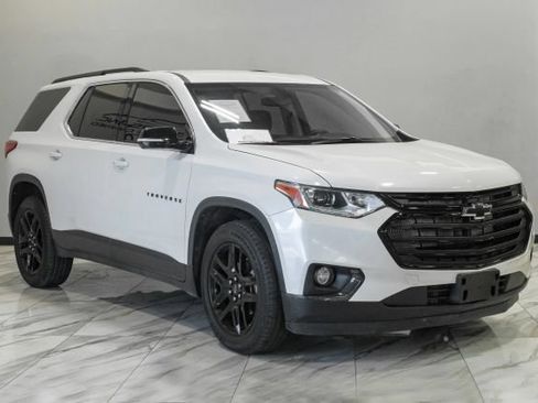 Used 2020 Chevrolet Traverse LT FWD image 10