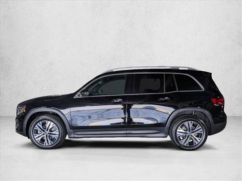 Certified 2025 Mercedes-Benz GLB 250 image 11