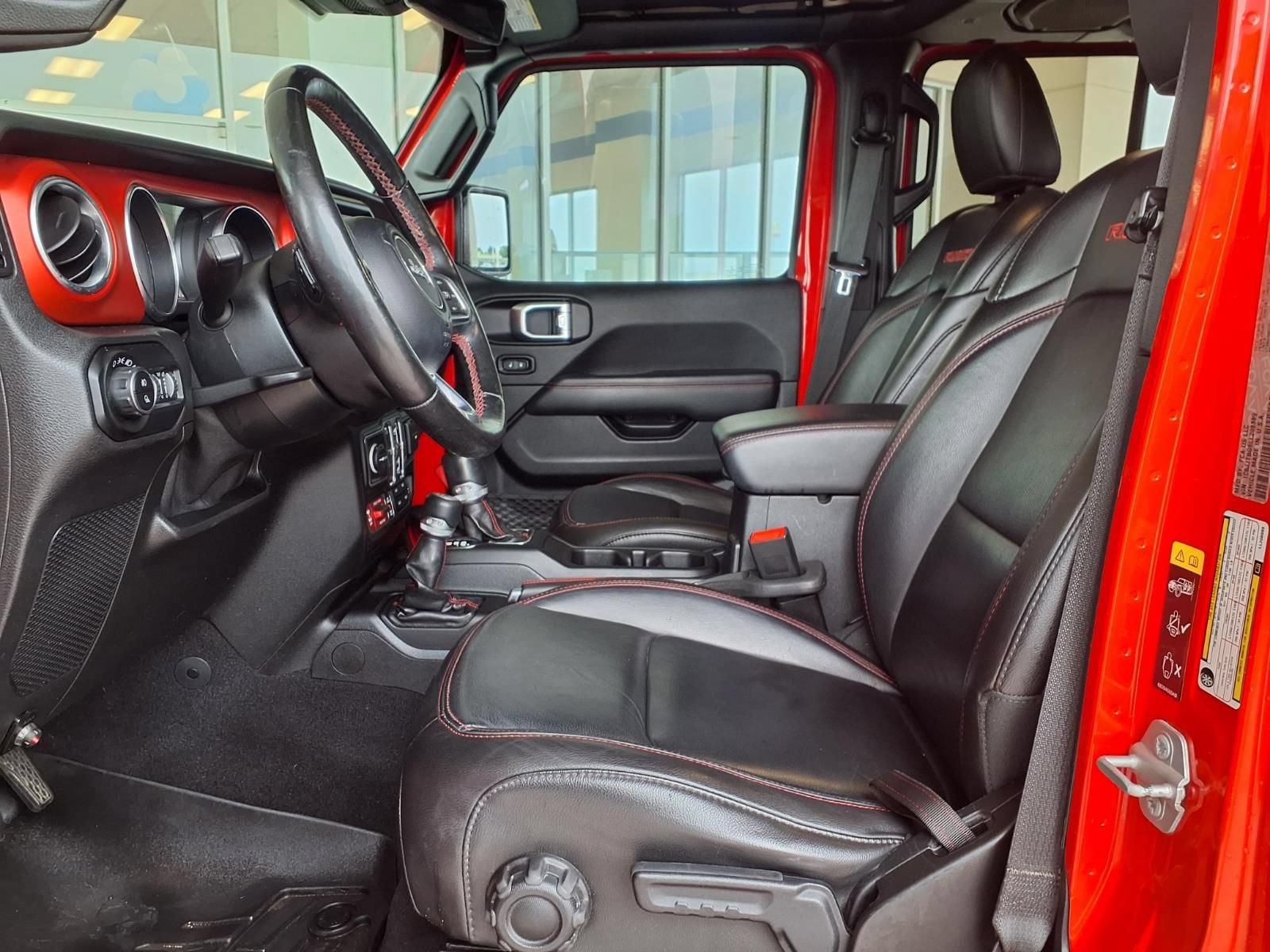 Used 2020 Jeep Gladiator Rubicon AWD/4WD image 12