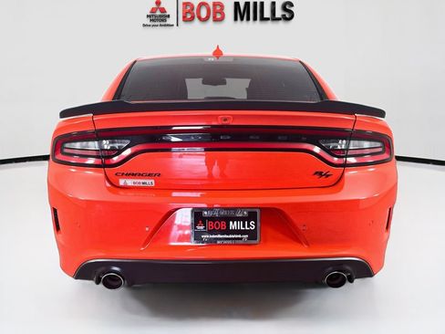 Used 2021 Dodge Charger R/T w/ Blacktop Package RWD image 6