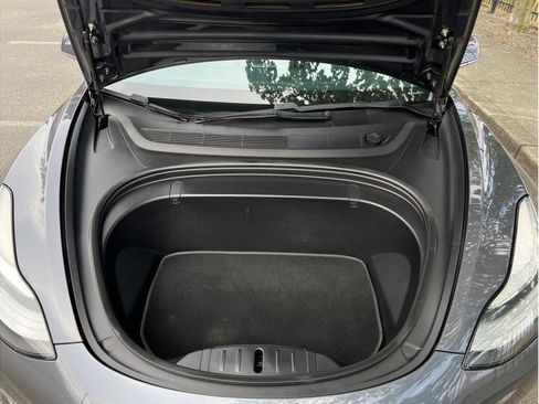 Used 2019 Tesla Model 3 Long Range image 17