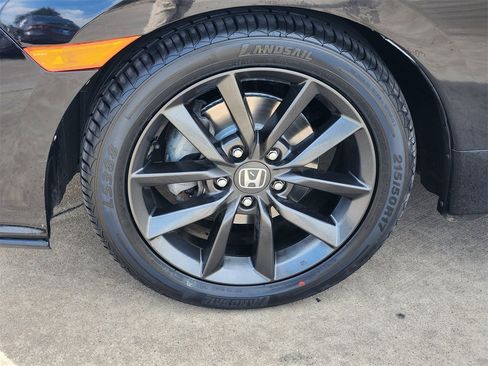 Used 2020 Honda Civic EX-L image 11