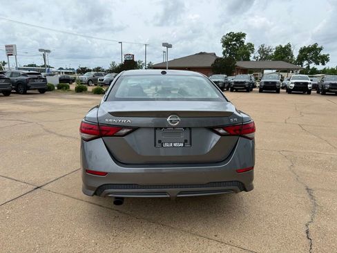Used 2023 Nissan Sentra SR FWD image 4