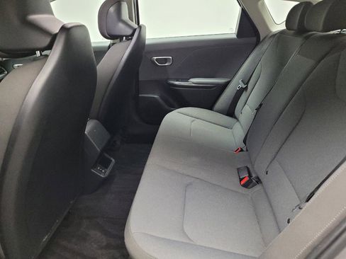 Used 2025 Kia K4 FWD image 18