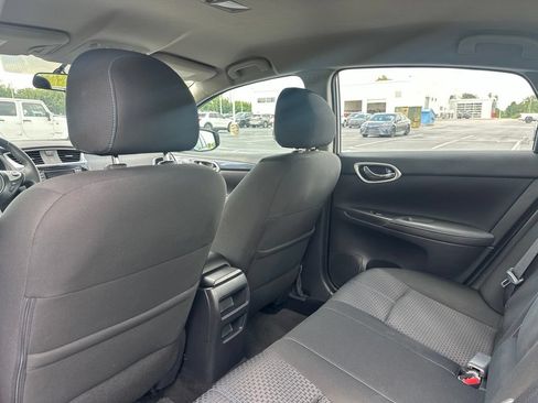 Used 2017 Nissan Sentra SR FWD image 24