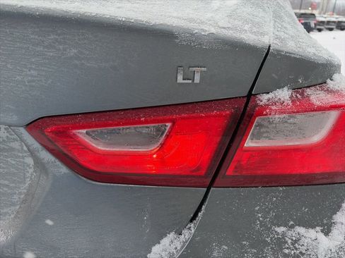 Used 2025 Chevrolet Malibu LT image 8