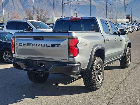 Used 2025 Chevrolet Colorado ZR2 image 3