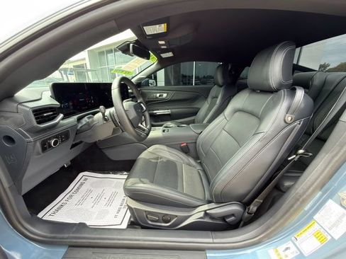 Used 2026 Ford Mustang GT Premium RWD image 17