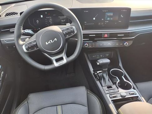 New 2026 Kia K5 GT w/ GT1 Package FWD image 5