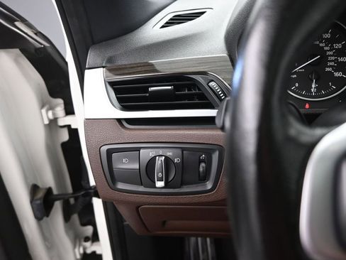 Used 2017 BMW X1 xDrive28i image 19