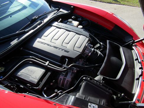 Used 2014 Chevrolet Corvette Stingray Coupe w/ 2LT Preferred Equipment Group image 21