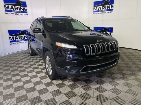 Used 2018 Jeep Cherokee Limited AWD/4WD image 1