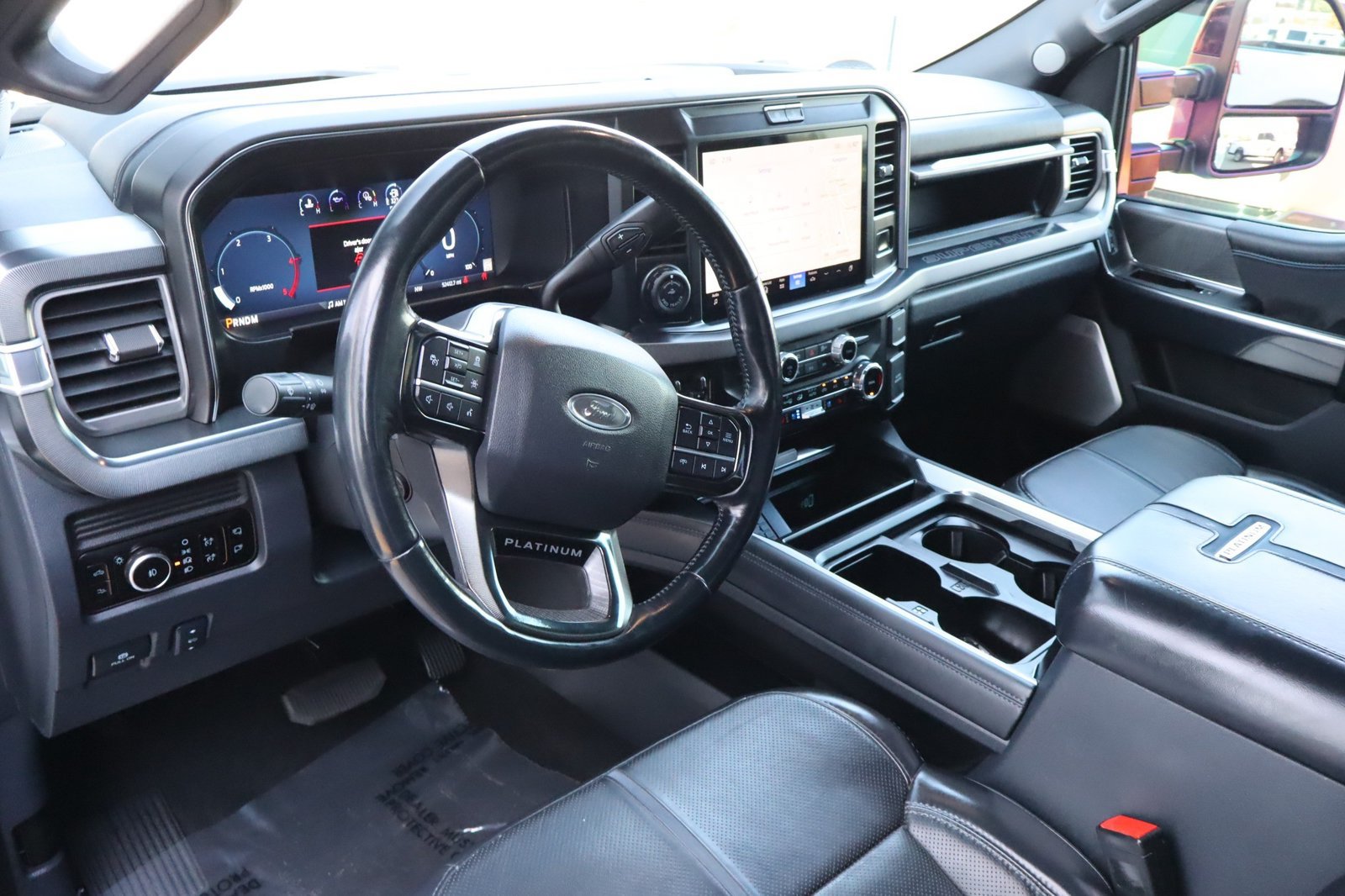 Used 2025 Ford F250 Platinum w/ Tremor Off-Road Package AWD/4WD image 18