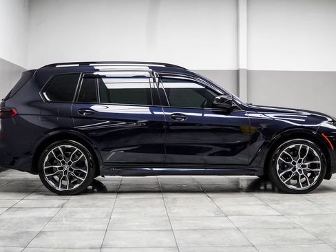 Used 2023 BMW X7 M60i w/ Executive Package AWD/4WD image 7