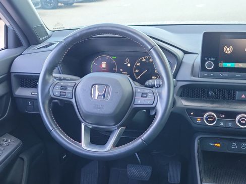 Used 2025 Honda CR-V Sport image 19