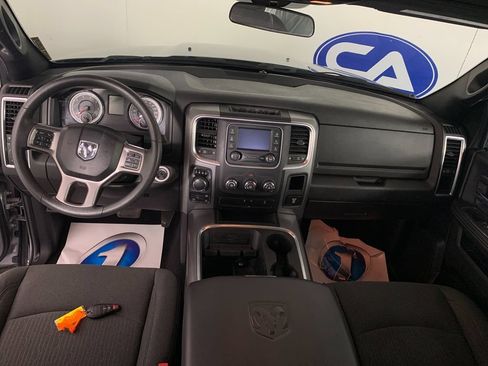 Used 2022 RAM 1500 Warlock AWD/4WD image 32