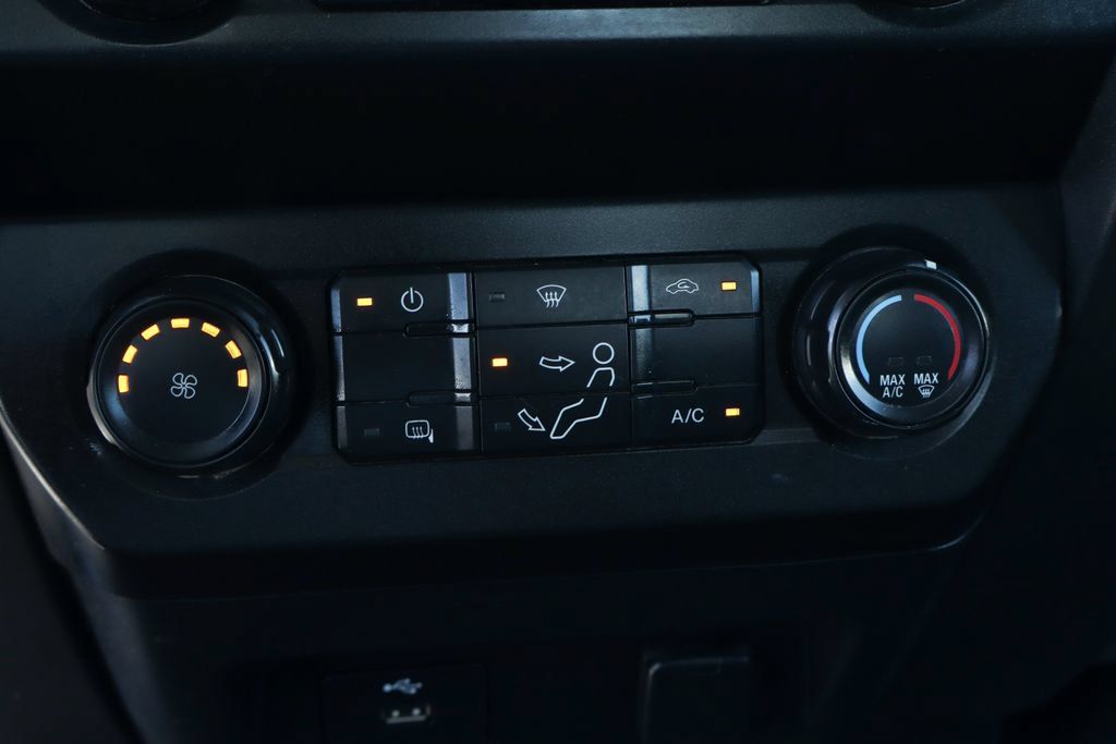 Used 2020 Ford F550 Luxury RWD image 34