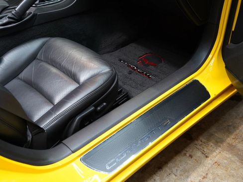 Used 2011 Chevrolet Corvette Grand Sport w/ Preferred Equipment Group image 51