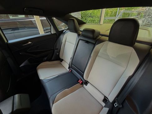Used 2019 Volkswagen Jetta R-Line FWD image 29