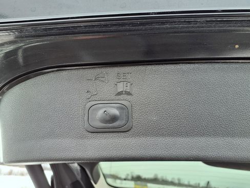 Used 2014 Ford Escape SE w/ Equipment Group 201A image 8