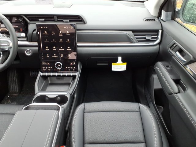 New 2027 GMC Terrain Denali w/ LPO, Floor Liner Package AWD/4WD image 19