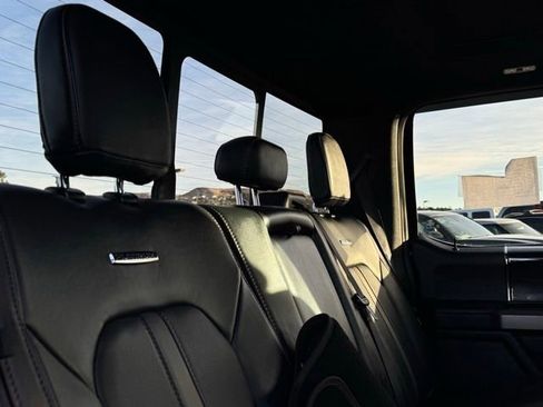 Certified 2022 Ford F450 Platinum w/ FX4 Off-Road Package image 27