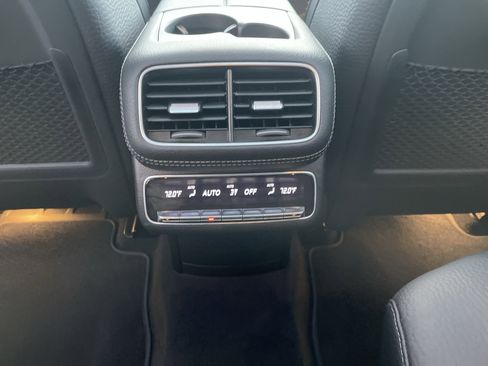 Certified 2024 Mercedes-Benz GLS 450 4MATIC image 43