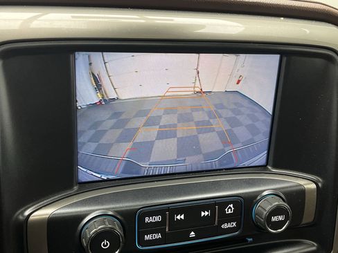 Used 2016 Chevrolet Silverado 2500 High Country w/ Duramax Plus Package image 6