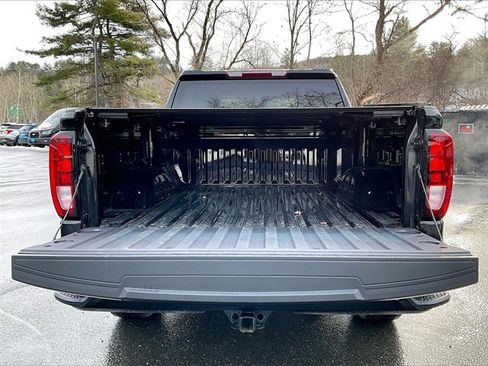 Used 2024 GMC Sierra 1500 Elevation image 30