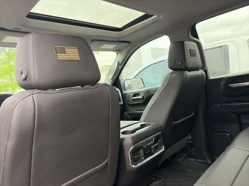 Used 2019 Chevrolet Silverado 1500 LTZ w/ LTZ Plus Package image 28