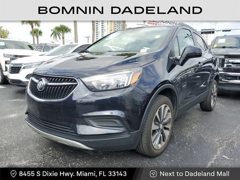 Used 2022 Buick Encore Preferred w/ Safety Package image 2