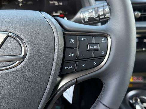 New 2026 Lexus UX 300h AWD image 15