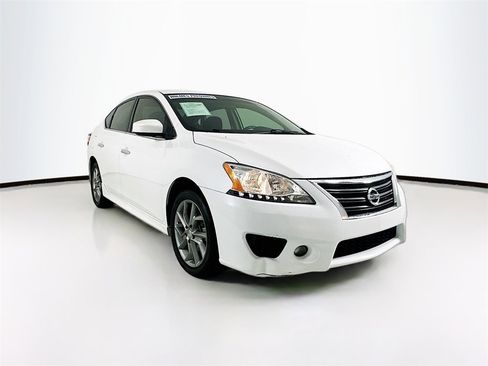 Used 2014 Nissan Sentra SR w/ SR Driver Package image 3