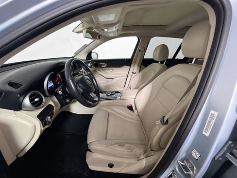 Used 2017 Mercedes-Benz GLC 300 image 14
