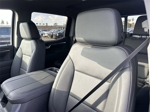 New 2026 GMC Sierra 1500 SLT w/ SLT Premium Plus Package image 23