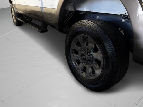 Used 2018 Ford F250 Lariat w/ Lariat Ultimate Package image 46