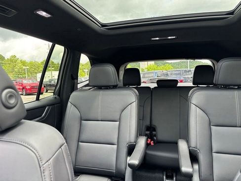 New 2025 GMC Acadia Elevation w/ Elevation Premium Package image 41