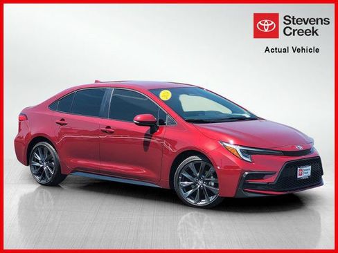 Certified 2024 Toyota Corolla SE FWD image 1