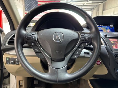 Used 2017 Acura RDX AWD w/ Advance Package image 15