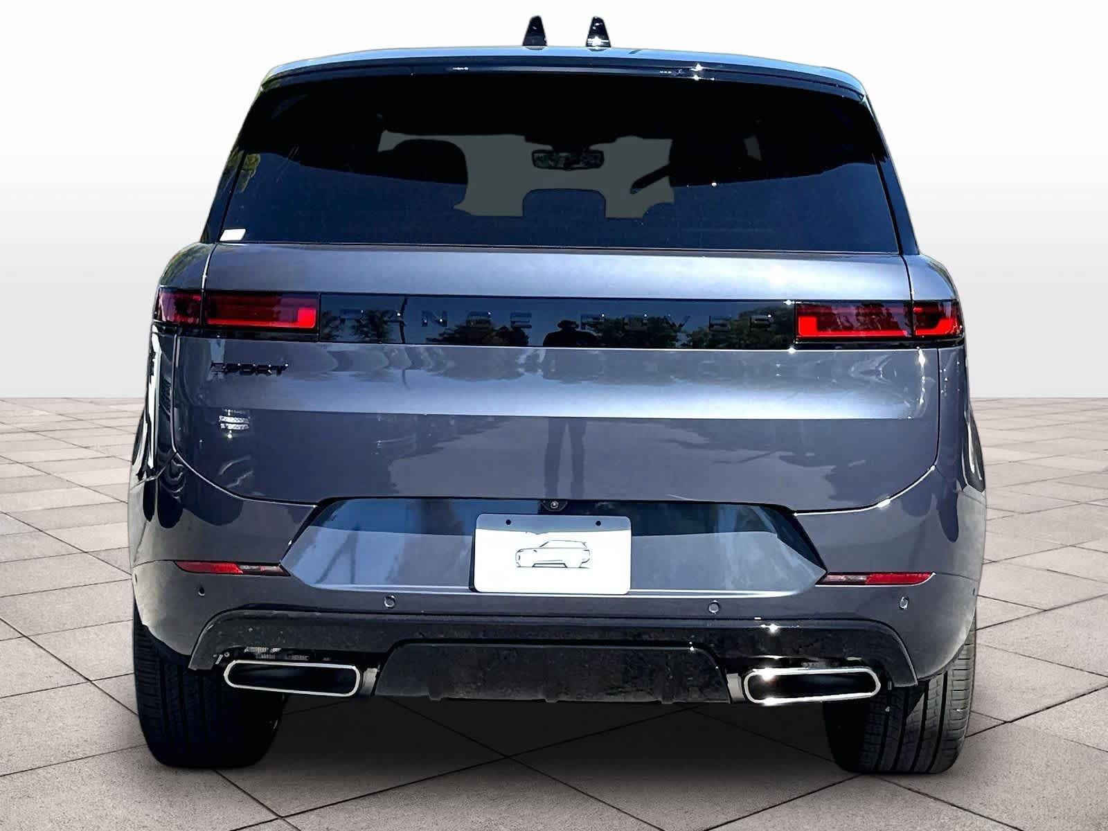 New 2026 Land Rover Range Rover Sport Dynamic SE AWD/4WD image 6