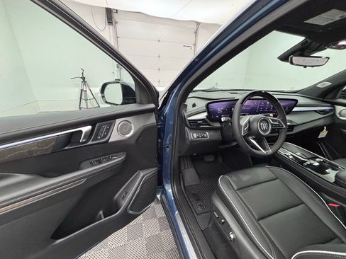 New 2026 Buick Enclave Avenir w/ Super Cruise Package image 18