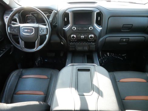 Used 2021 GMC Sierra 1500 AT4 w/ AT4 Premium Package image 11