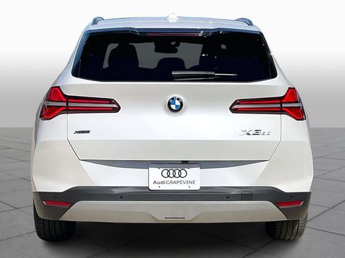 Used 2025 BMW X3 xDrive30i image 5