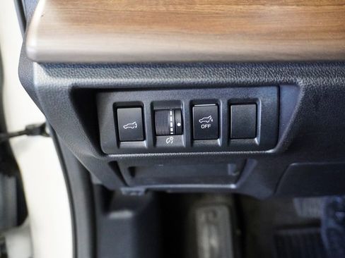 Used 2021 Subaru Outback Touring XT image 27