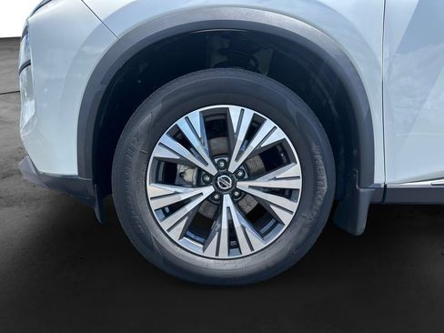 Used 2021 Nissan Rogue SV AWD/4WD image 9