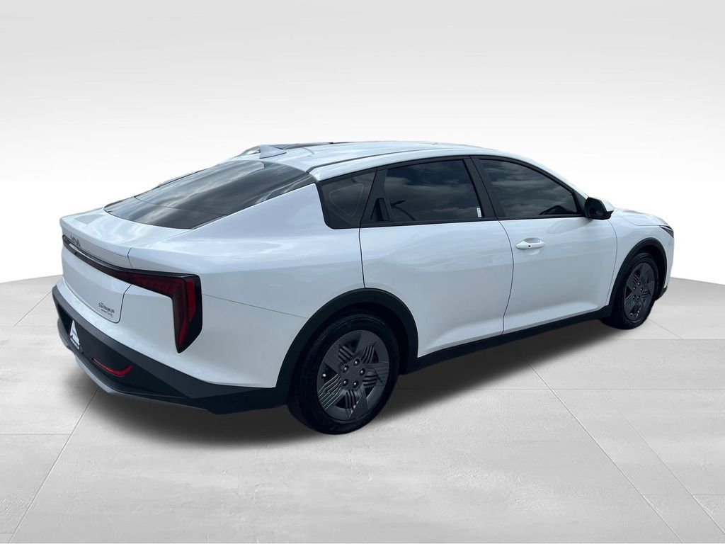 Used 2025 Kia K4 FWD image 6