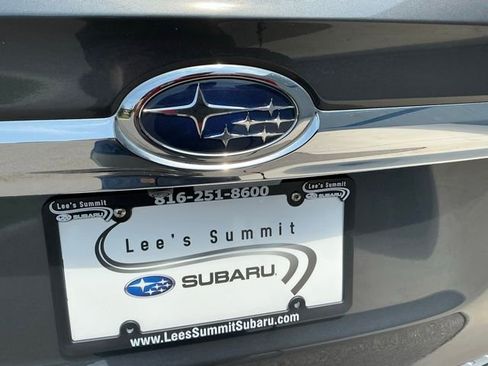 Used 2021 Subaru Ascent Limited w/ Popular Package #2 AWD/4WD image 4